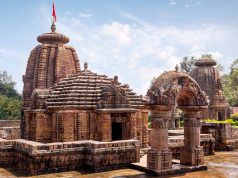ଧର୍ମାନୁଷ୍ଠାନରେ ଉପରେ ଲାଗିଲା କଟକଣା