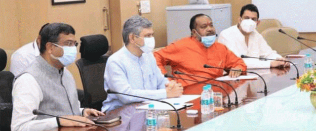 Vaishnaw Assures Railways Development