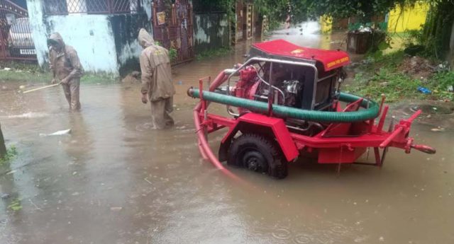 ଜଳବନ୍ଦୀ ପାଇଁ ଟାଇଲ ବିଛା ଓ କଂକ୍ରିଟକରଣ ଦାୟୀ