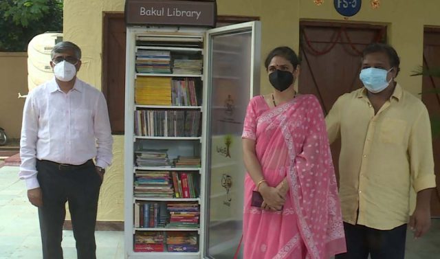 ଏକାମ୍ର ହାଟରେ ମୁକ୍ତ ପାଠାଗାର