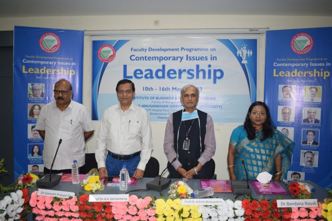 ଜ୍ଞାନ ଓ କୌଶଳ ନେତୃତ୍ୱ ନେବାର ମୁଖ୍ୟ ଅସ୍ତ୍ର