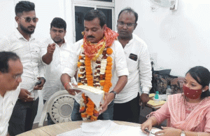 2107 Candidates File Nomination