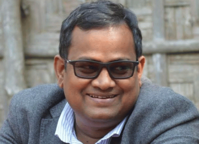 Sethi Bats For Common Man