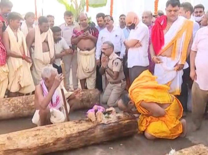 Chariot Making Begins