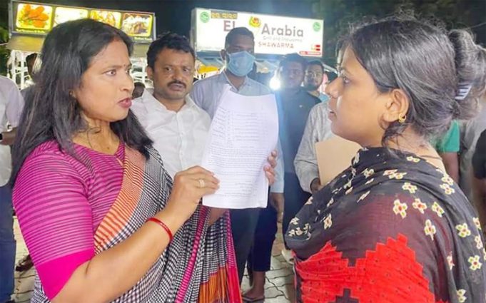 ଭଡାରେ ଲାଗୁଛି ଲାଇସେନ୍ସ