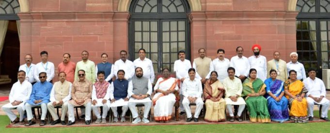 ରାଷ୍ଟ୍ରପତିଙ୍କୁ ଭେଟିଲେ ବିଧାୟକ ଦଳ