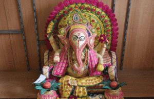 Online Handicraft Sale Begins