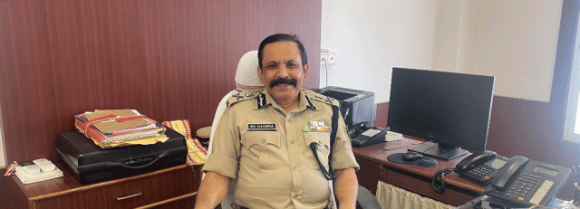 Super Cop Superannuates