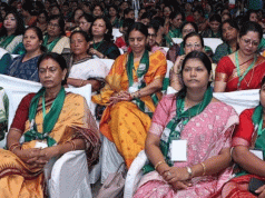 Naveen Bats For Women
