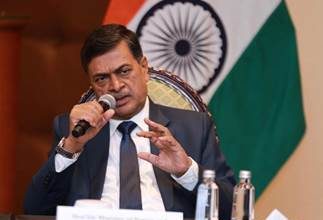 India Promotes Solar Power
