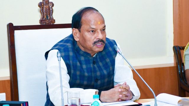 Guv Favors Quality Education