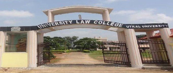 ଆଇନ୍ ଅଧ୍ୟାପକଙ୍କୁ ନେଇ ଟଣାଓଟରା