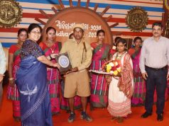 ଆର୍କଷଣ ସାଜିଛି ବହୁଭାଷୀ ନାଟକ