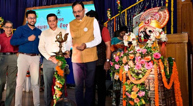 City Organizes Cultural Show