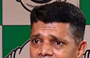 Pandian Raises Accusing Finger