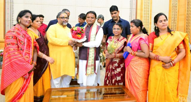 ଅଭିଯୋଗ ଶୁଣାଣି ପାଇଁ ସୁଅ ଛୁଟୁଛି