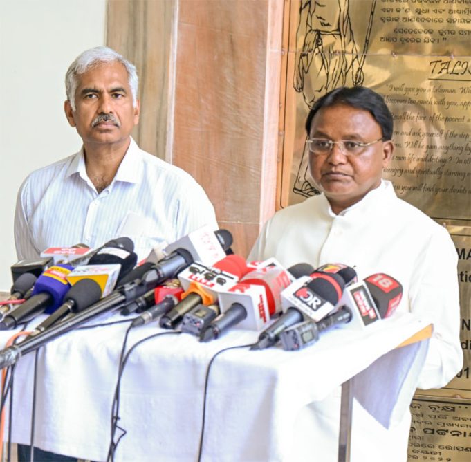 200 Cr Corpus For Asmita