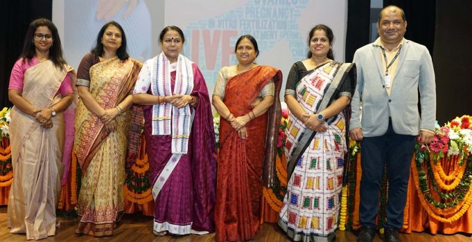 ନିଃସନ୍ତାନଙ୍କ ପାଇଁ ବରଦାନ ପାଲଟିଛି ଆଇଭିଏଫ୍