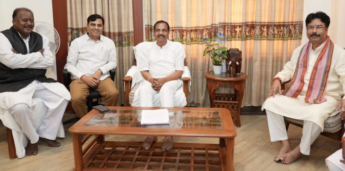 ଖୁବ୍ ଶୀଘ୍ର ଅମର୍ଦା ରୋଡ଼୍ ବିମାନଘାଟି