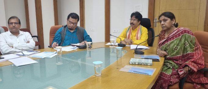 ସଠିକ୍ ସମୟରେ ପ୍ରକଳ୍ପ ସମ୍ପୂର୍ଣ୍ଣ କର