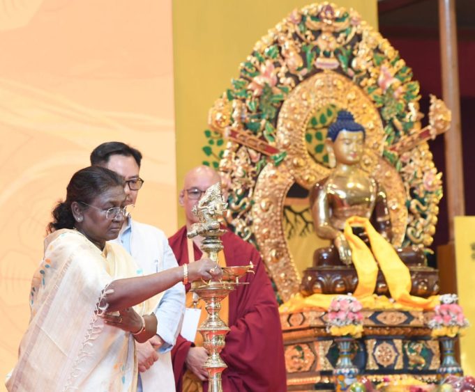 ବୌଦ୍ଧ ଶିଖର ସମ୍ମିଳନୀରେ ରାଷ୍ଟ୍ରପତି