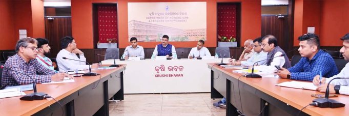 ବୀମା କମ୍ପାନୀଙ୍କୁ ତାଗିଦା କଲେ କୃଷି ସଚିବ