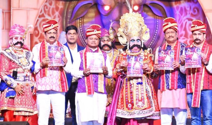 କଂସ ଦରବାରରେ ମୁଖ୍ୟମନ୍ତ୍ରୀ