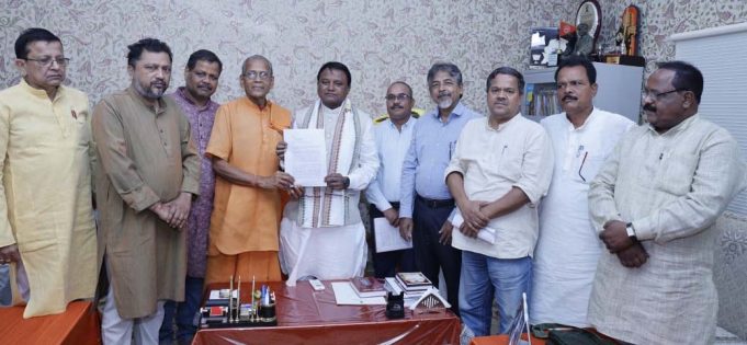 ସମସ୍ତ ନଦୀକୁ ପ୍ରଦୂଷଣ ମୁକ୍ତ କର