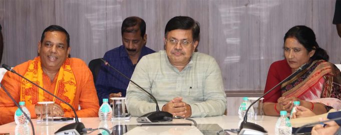 ରାତ୍ର ୧୦ଟା ସୁଦ୍ଧା ଉଠିବ ମହାଦୀପ