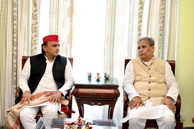 Akhilesh Meets Srikant