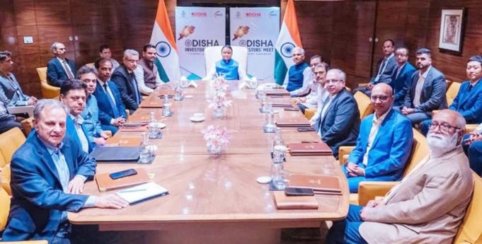 ଓଡିଶାରେ ନିବେଶ ପାଇଁ ୧୩ ରାଜିନାମା