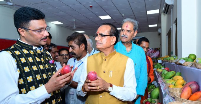 Chouhan Boosts Odisha Mangoes