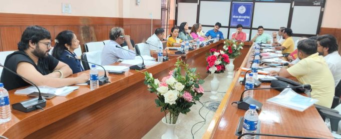 ବଳ ଗୋଟାଉଛି ଓଡ଼ିଆ ଚଳଚ୍ଚିତ୍ର ଜଗତ