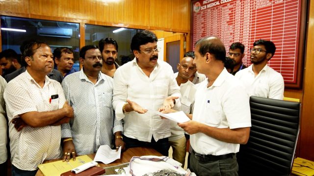 MRI Broken; Manas Acts