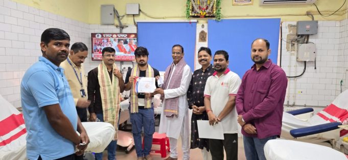 Saswata Mishra Donates Blood