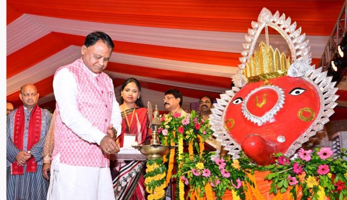 CM Joins Nuakhai Bhetghat