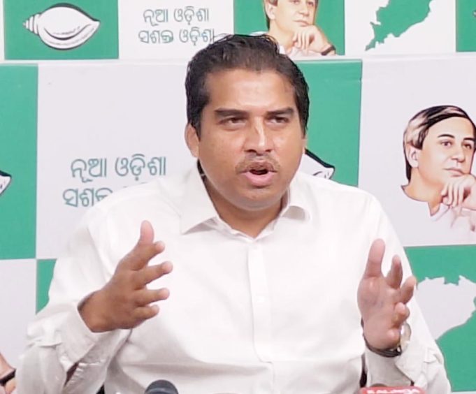 ଯୁବବର୍ଗଙ୍କ ପାଇଁ କୌଣସି ରୋଡମ୍ୟାପ୍ ନାହିଁ
