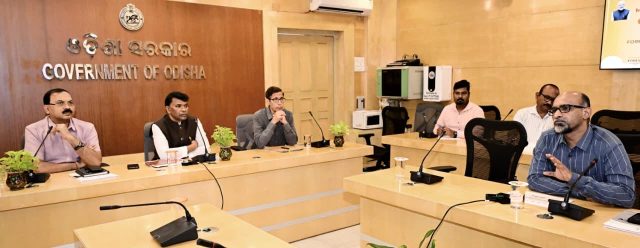 ଅଧା ଗଛ ଲଗାଇବ ଓଡିଶା