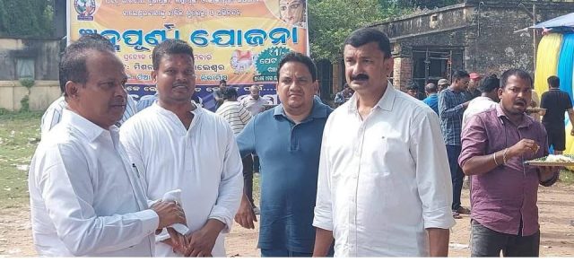 Jena Praises ₹1 Meal Drive