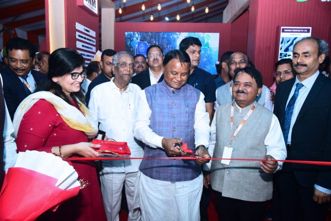 MGM Multi-Sector Pivot Wins Praise