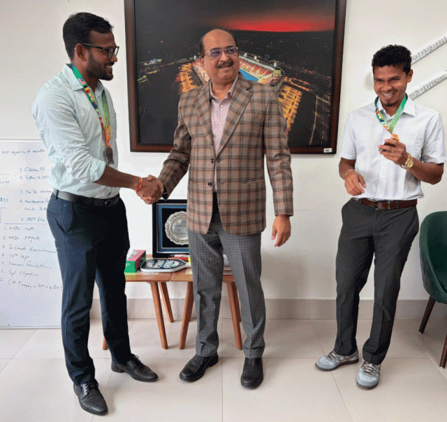 Jadhav Honors Hockey Heroes