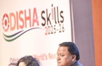 CM Urges For Skill Development