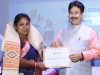 ପିଏମ୍-ସ୍ଵନିଧି ଯୋଜନାରେ ଋଣ ଓ କ୍ରେଡିଟ୍ କାର୍ଡ ବଣ୍ଟନ
