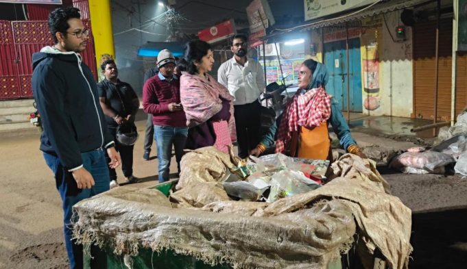 ରାତ୍ରିକାଳୀନ ସ୍ୱଚ୍ଛତା କାର୍ଯ୍ୟର ପରିଦର୍ଶନ