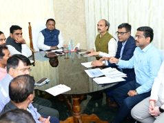 CM Reviews Major Projects