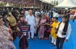 Dora Leads Co-op Women Protest