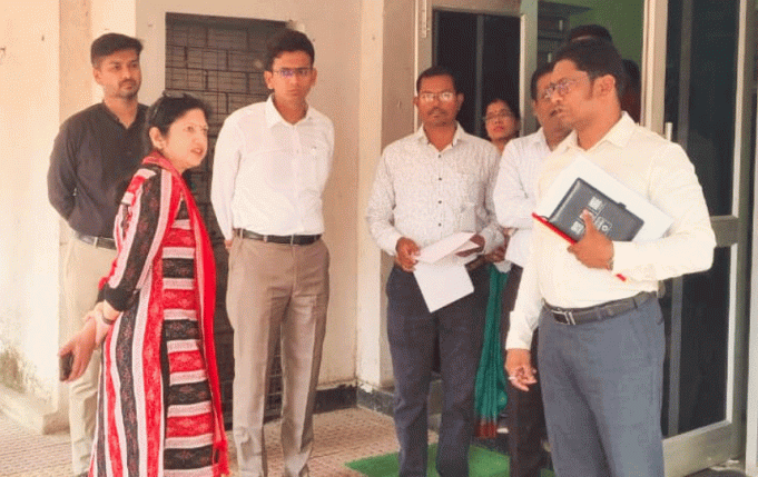 ବିକାଶ କାର୍ଯ୍ୟର ସମୀକ୍ଷା