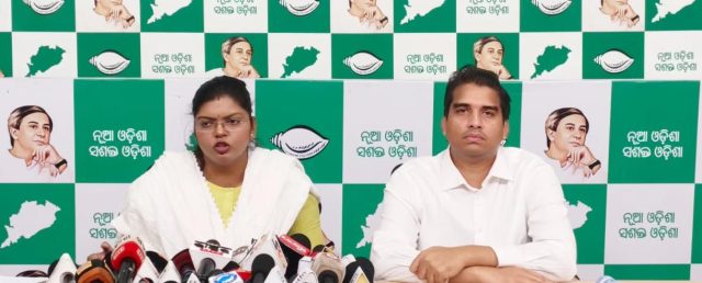 କୁଳପତି ନିଯୁକ୍ତ ନକଲେ ଆନ୍ଦୋଳନ