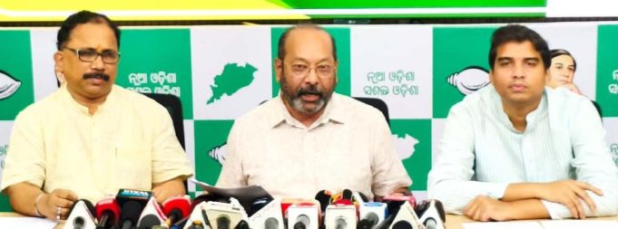 ବିପଦରେ ସାମ୍ବାଦିକ ଓ ସାମ୍ବାଦିକତା