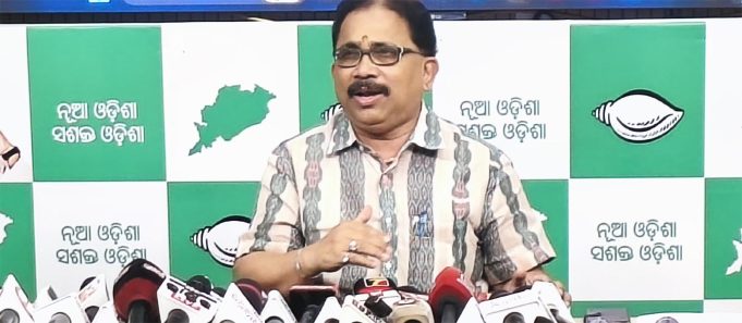 ଫାଇନ ଆଦାୟ ନାଁରେ ଲୋକଙ୍କୁ ଶୋଷଣ